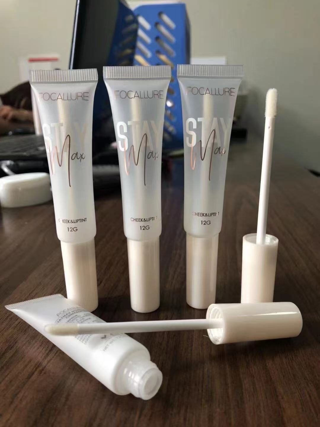 HYM  带眼刷软管12g PE